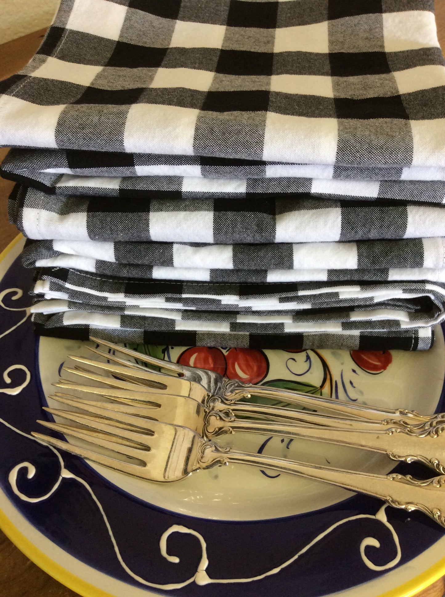 Black and White Buffalo Check Gingham Cloth Napkins - Holiday Gathering, Parties, Everyday Meals by CHOW with ME